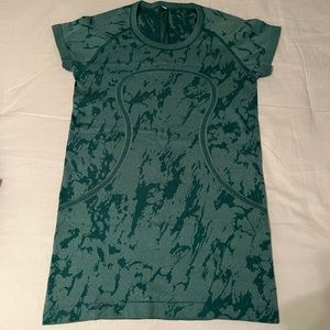 Lululemon swiftly tech tee